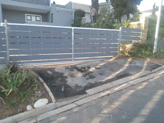 Nutec gate